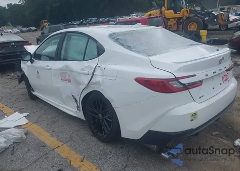 2025 Toyota Camry Se z USA, uszkodzony, nr VIN 4T1DAACK3SU557672